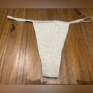NWT Skims Thong size 4X